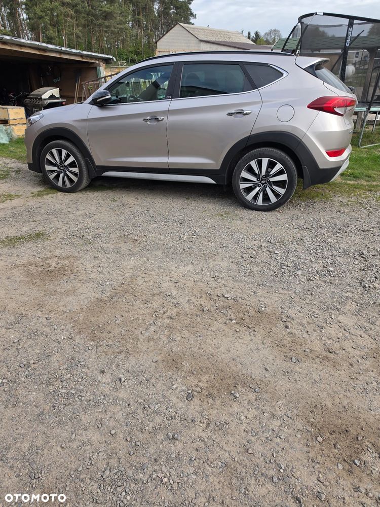 Hyundai Tucson 1.6 T-GDI GO Plus 4WD DCT - 1