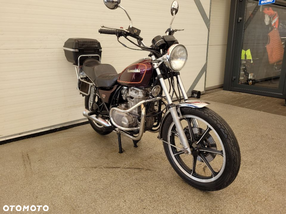 Kawasaki LTD - 15