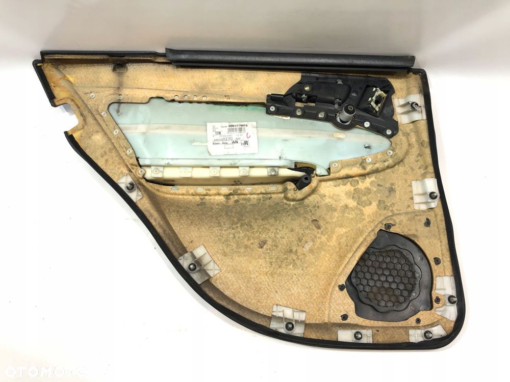 mercedes w203 boczek drzwi tapicerka prawy tył - 4