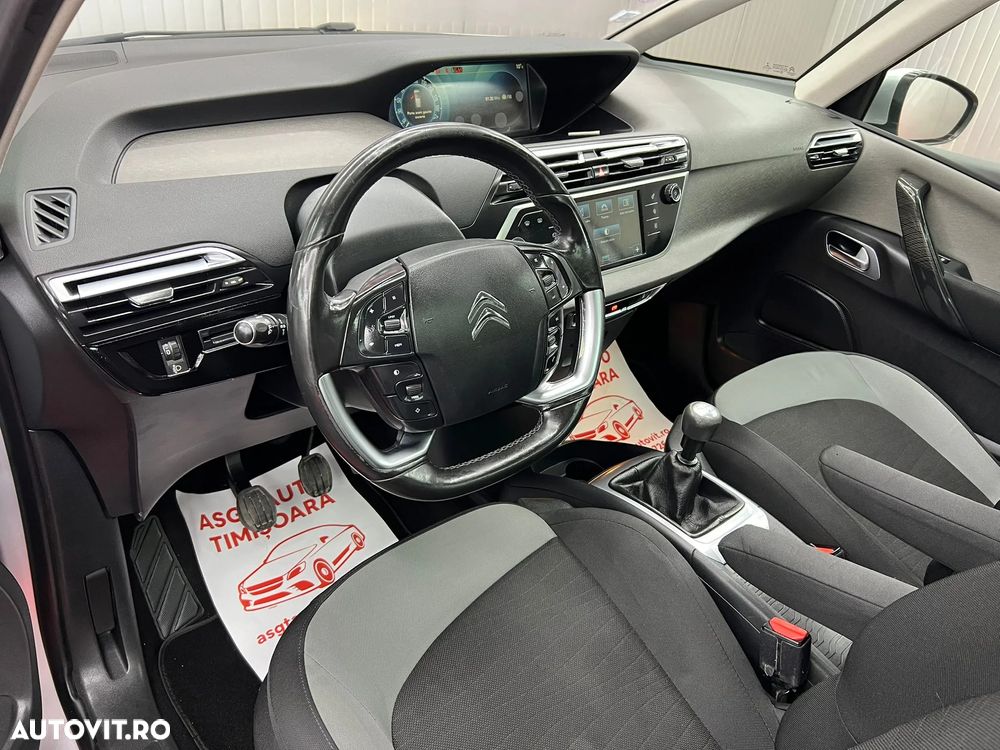 Citroën C4 Picasso - 10