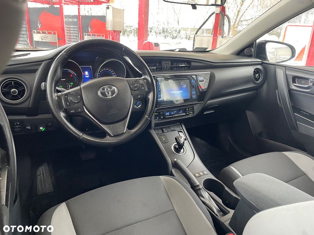 Toyota Auris Hybrid 135 Comfort - 6