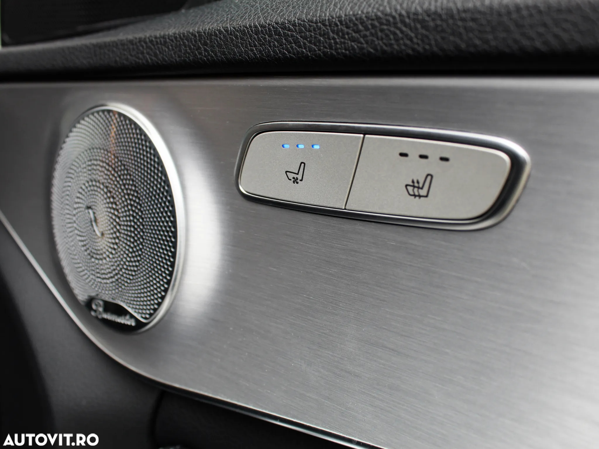 Mercedes-Benz C 220 d 4Matic T 9G-TRONIC AMG Line - 23
