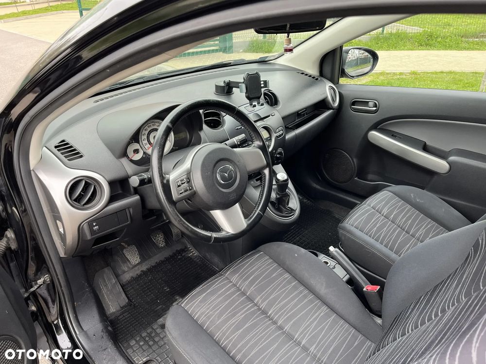 Mazda 2 1.3 Exclusive - 10