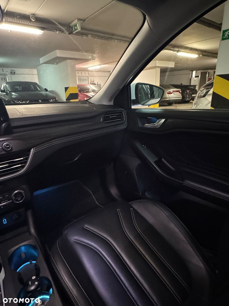 Ford Focus 2.0 EcoBlue Vignale - 13