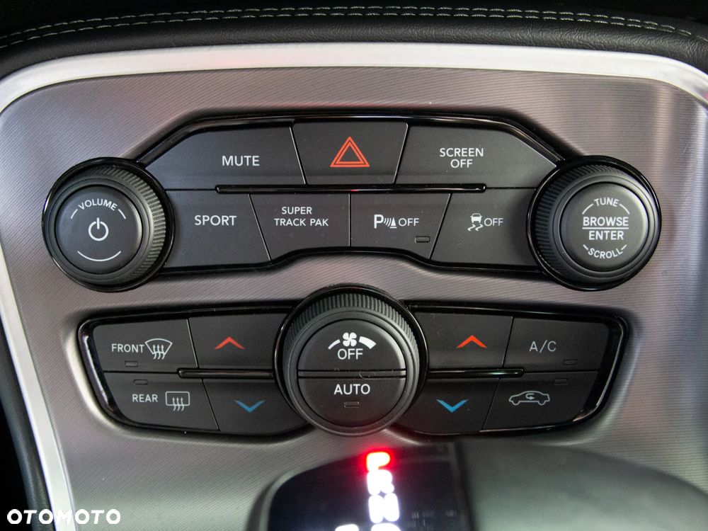 Dodge Challenger 3.6 GT Plus AWD - 6