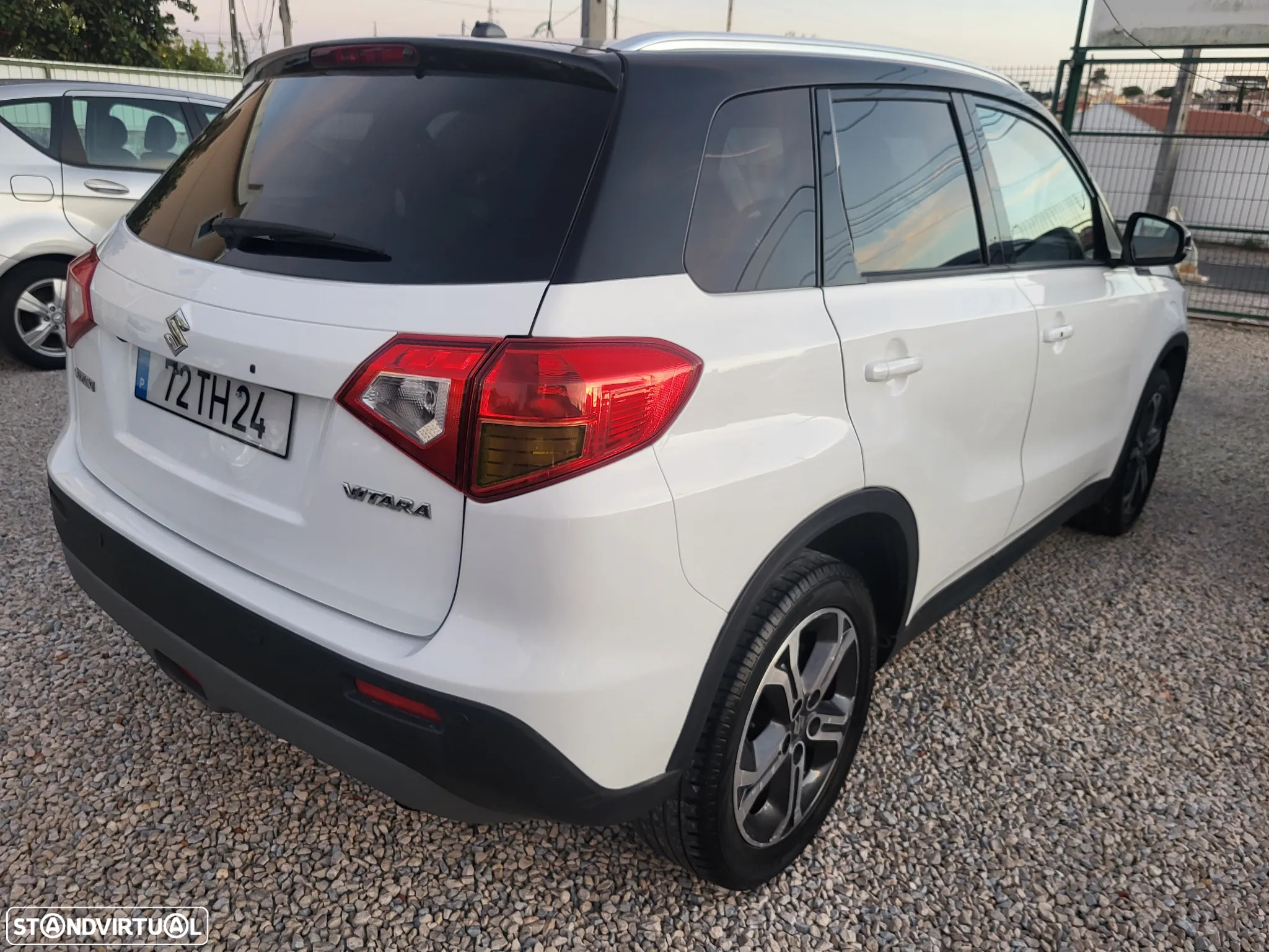Suzuki Vitara 1.6 DDiS GLX - 2