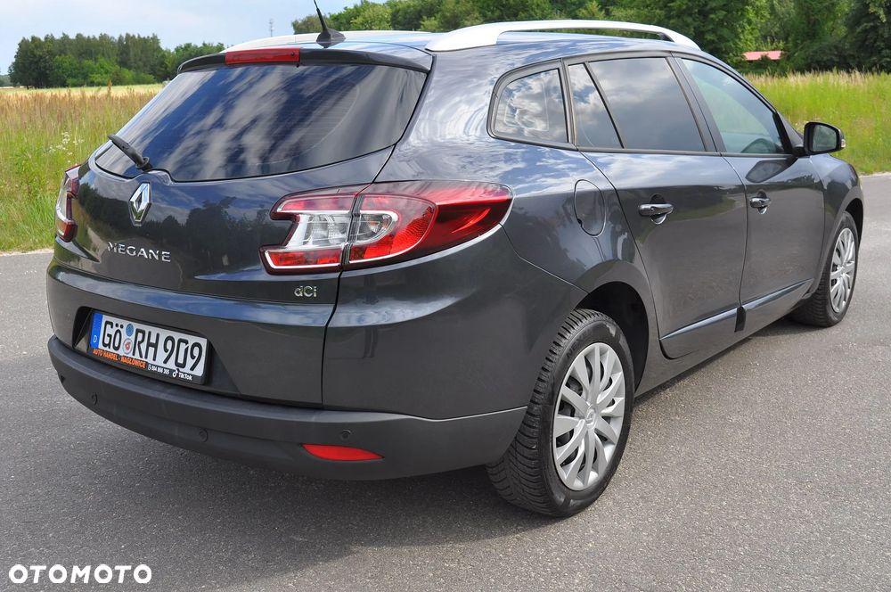 Renault Megane ENERGY dCi 110 Start & Stop Dynamique - 2