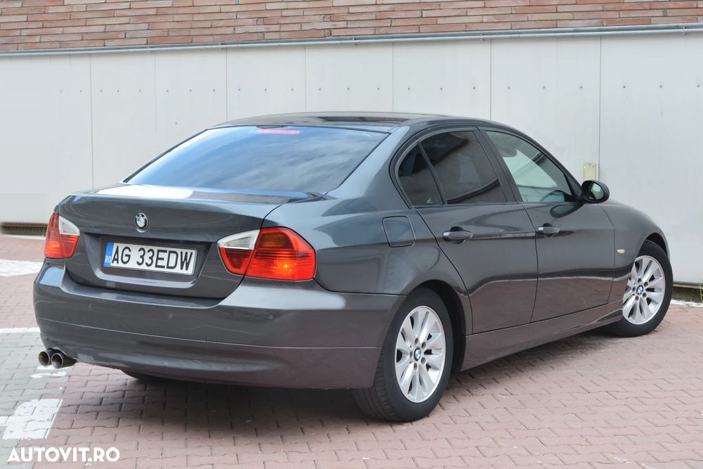 BMW Seria 3 320d DPF - 4
