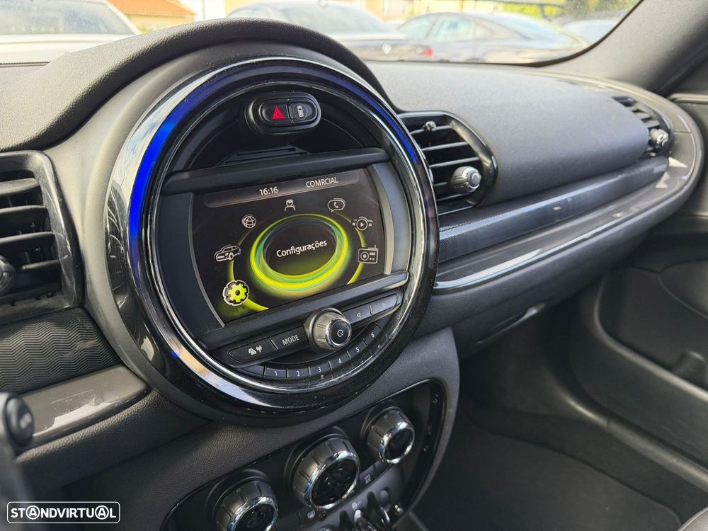 MINI Clubman One D - 16