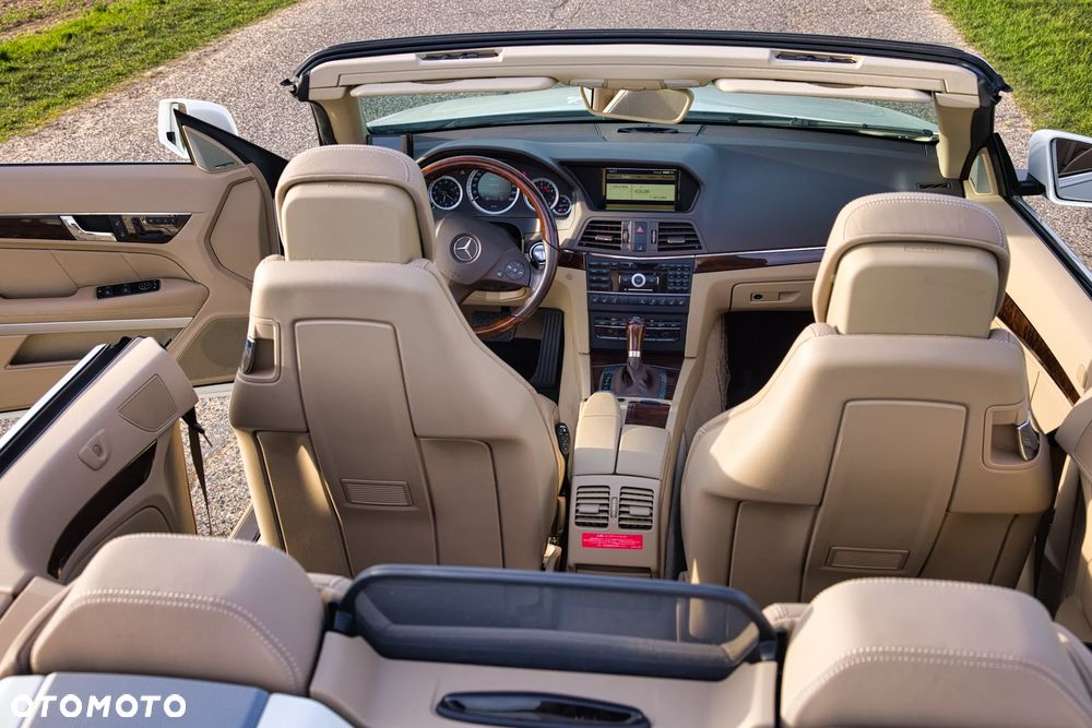 Mercedes-Benz Klasa E 350 CGI BlueEffICIENCY - 15
