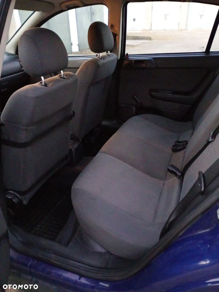 Opel Astra - 3