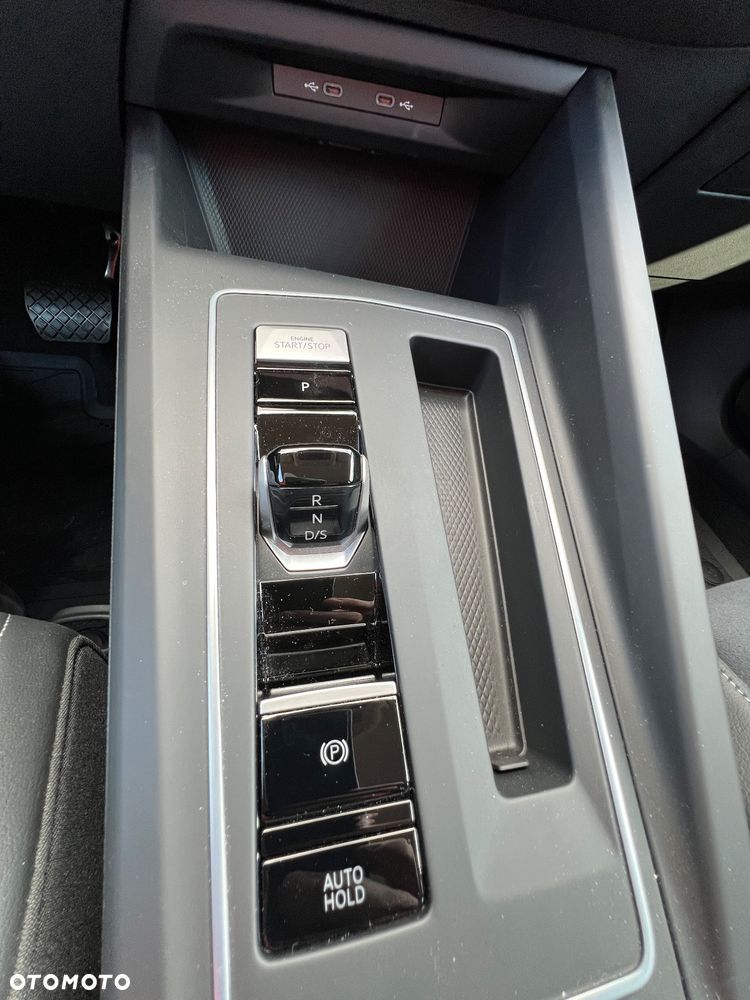 Volkswagen Golf - 15
