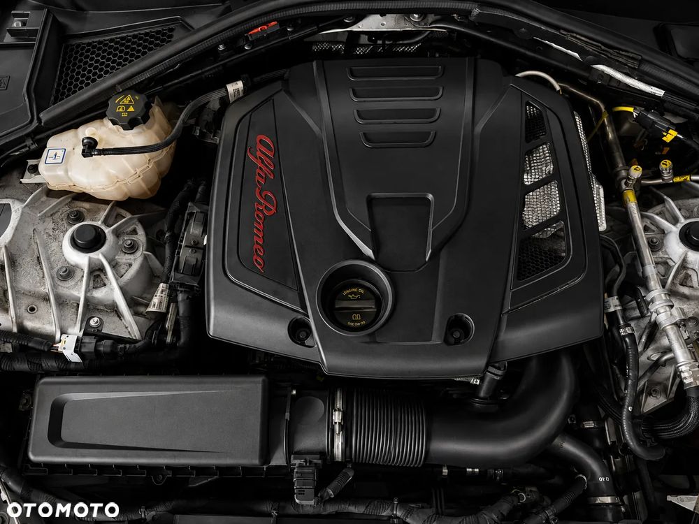 Alfa Romeo Giulia 2.0 Turbo TI Q4 - 23
