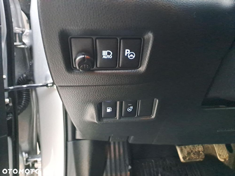 Toyota C-HR 1.8 Hybrid Executive - 21