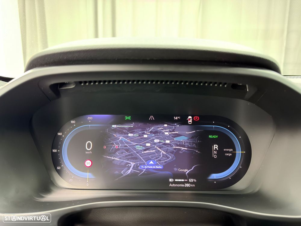 Volvo XC 40 P8 AWD Recharge RDesign - 24