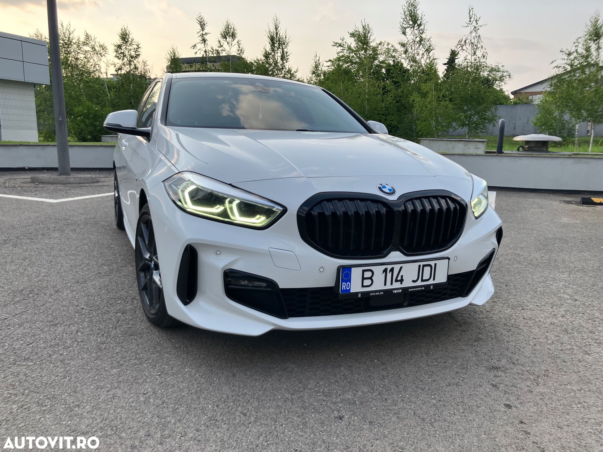 BMW Seria 1 - 1