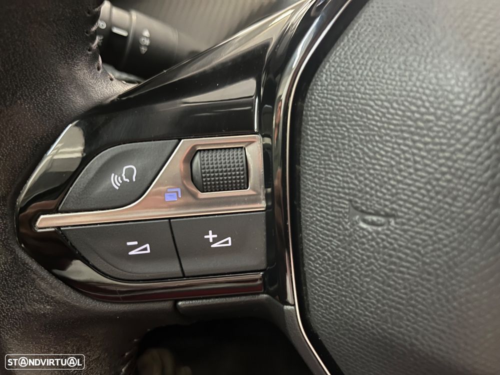 Peugeot e-208 50 kWh Active Pack - 24