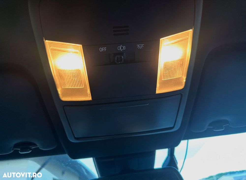 Toyota RAV4 - 10