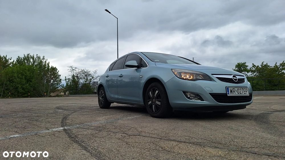 Opel Astra 1.6 T Sport - 10