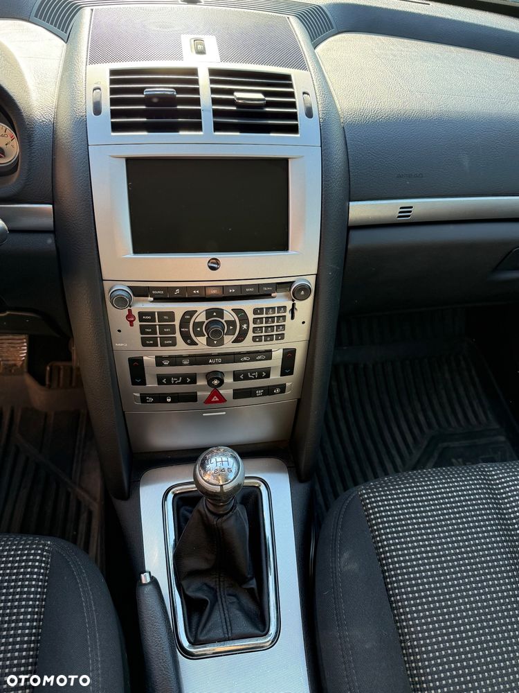 Peugeot 407 2.0 HDi Premium - 8