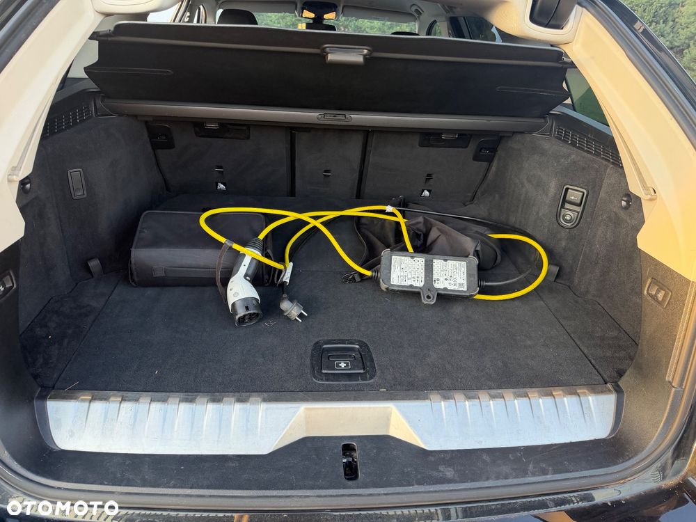 BMW Seria 5 530e - 15