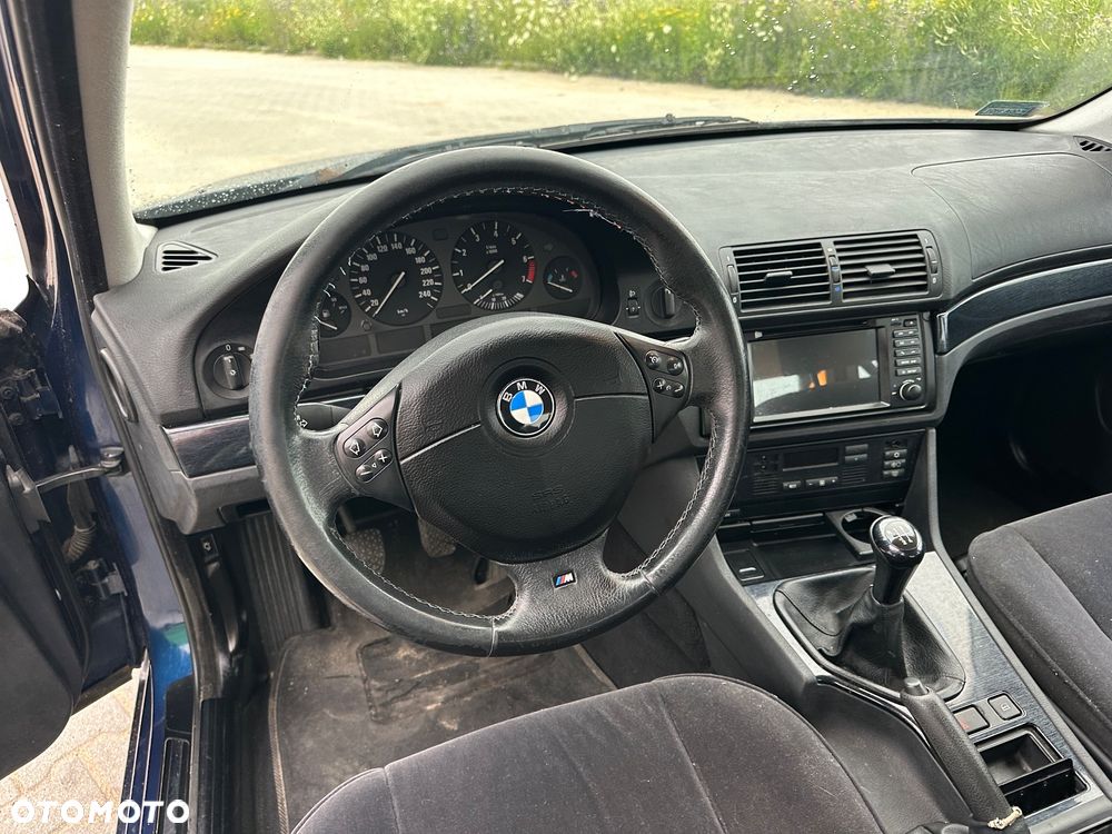 BMW Seria 5 - 19