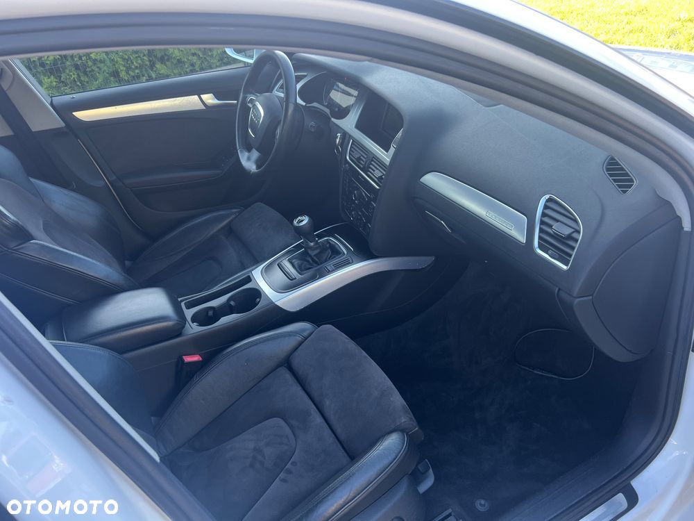 Audi A4 Avant 2.0 TFSI Ambition - 14