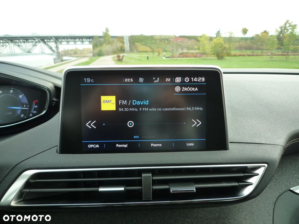 Peugeot 5008 1.5 BlueHDi GT S&S - 32