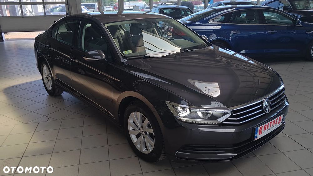 Volkswagen Passat 1.5 TSI EVO Essence DSG - 2