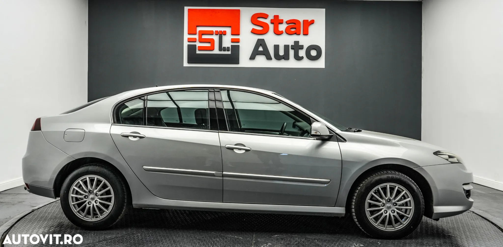 Renault Laguna Navi 2.0dCi Dynamique - 11