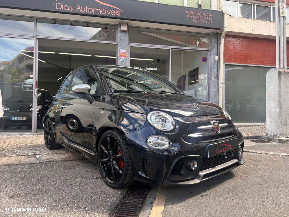 Abarth 695C - 1