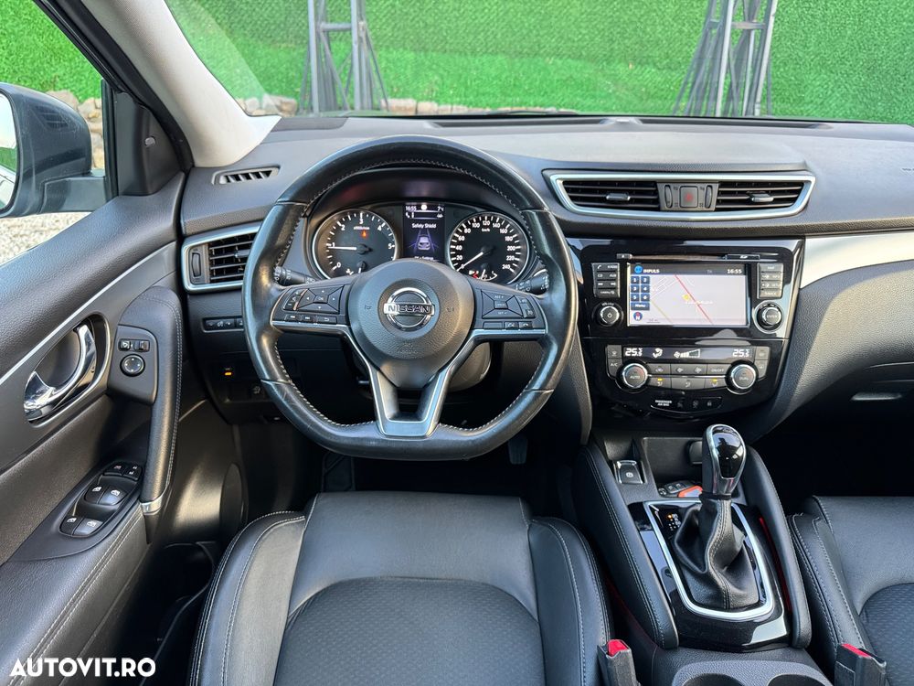 Nissan Qashqai 1.6 DCI Xtronic TEKNA+ - 10