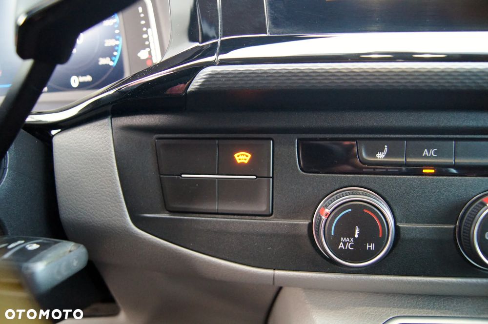 Volkswagen Transporter T6.1 TDI L2 DSG - 23