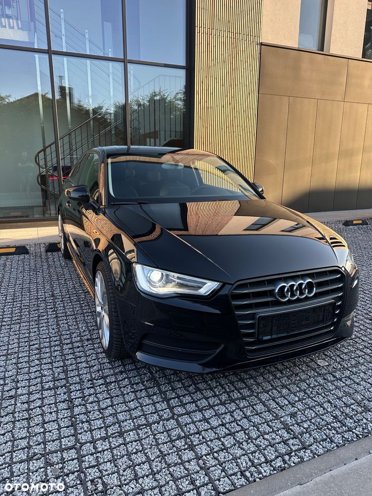 Audi A3 3-drzwiowe 1.2 TFSI Attraction - 3