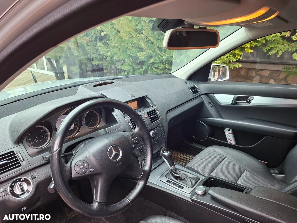 Mercedes-Benz C 200 CDI DPF Automatik BlueEFFICIENCY Avantgarde - 5