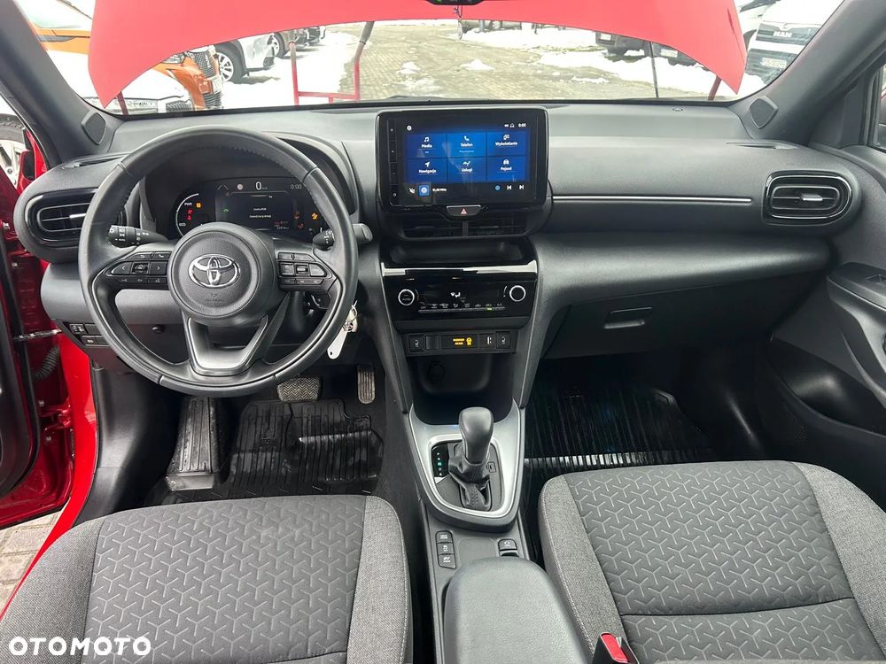 Toyota Yaris Cross Hybrid 1.5 Comfort - 24