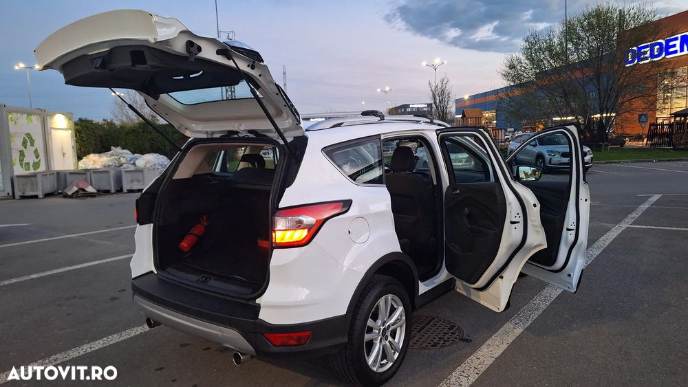 Ford Kuga 2.0 TDCi 4WD Powershift Trend - 18
