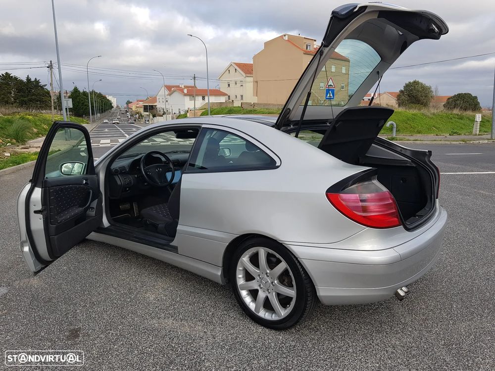 Mercedes-Benz C 220 - 53