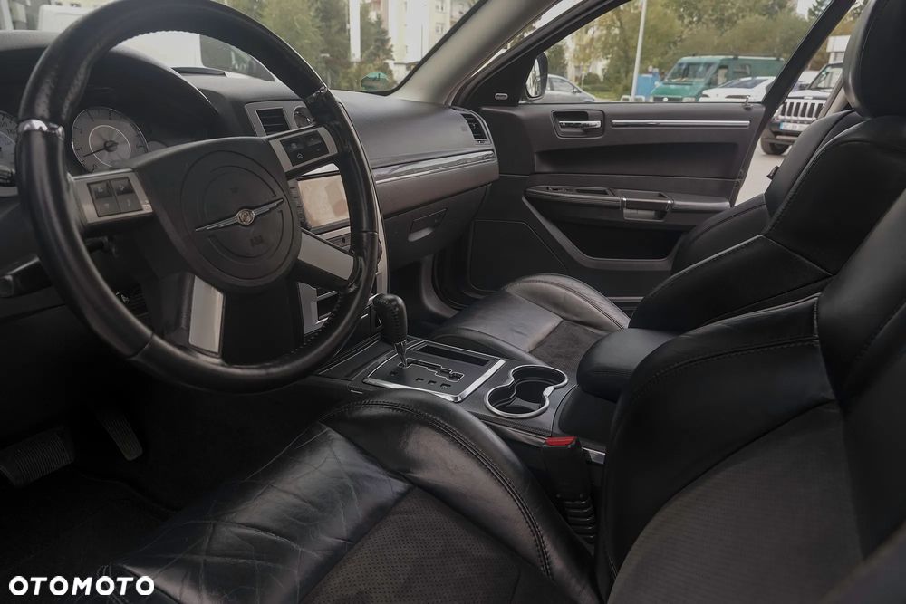 Chrysler 300C 3.0 CRD DPF Automatik SRT-Design - 12