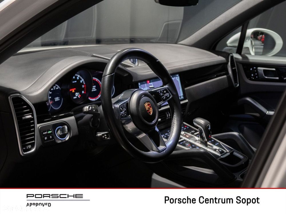 Porsche Cayenne Standard - 13