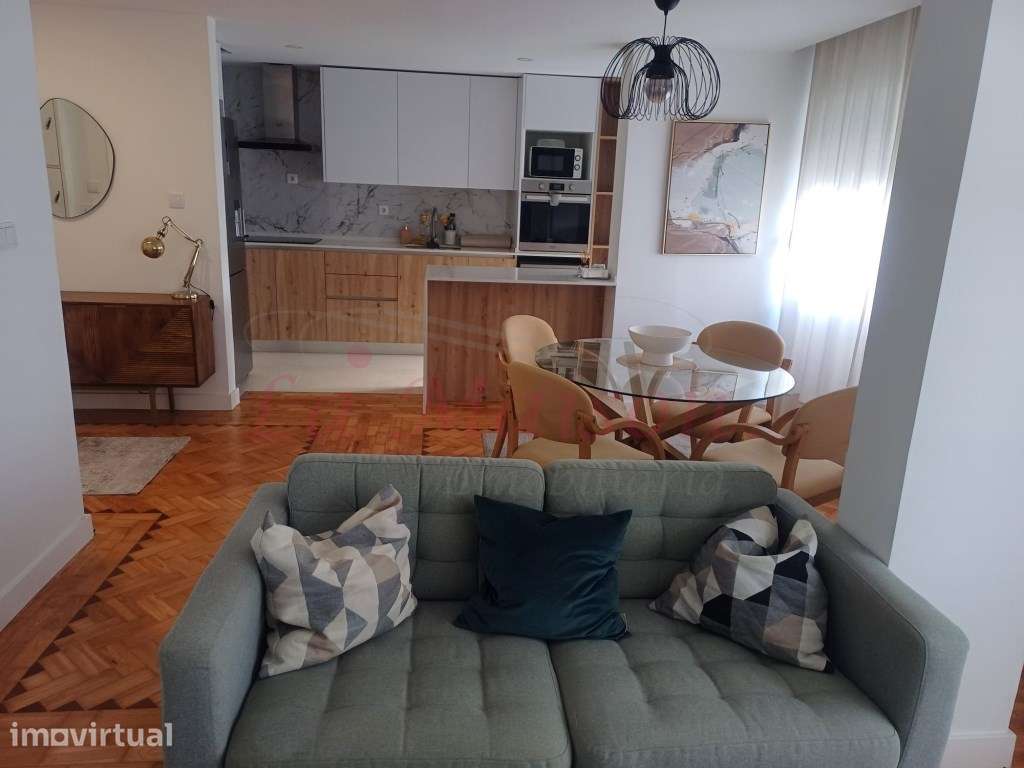Apartamento T3 transformado em T2 em Odivelas - Grande imagem: 2/23