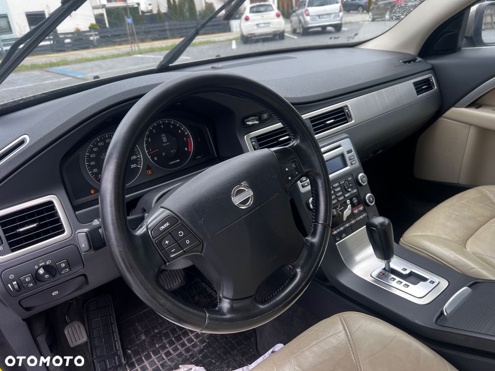 Volvo S80 - 13