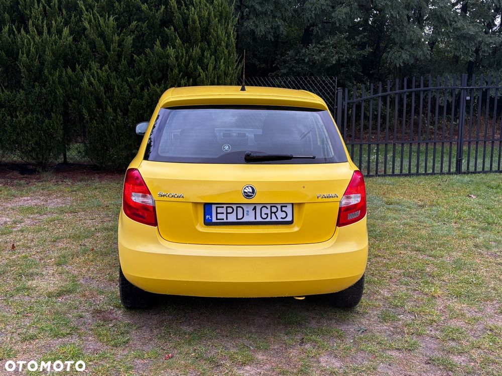 Skoda Fabia 1.2 HTP Active - 5