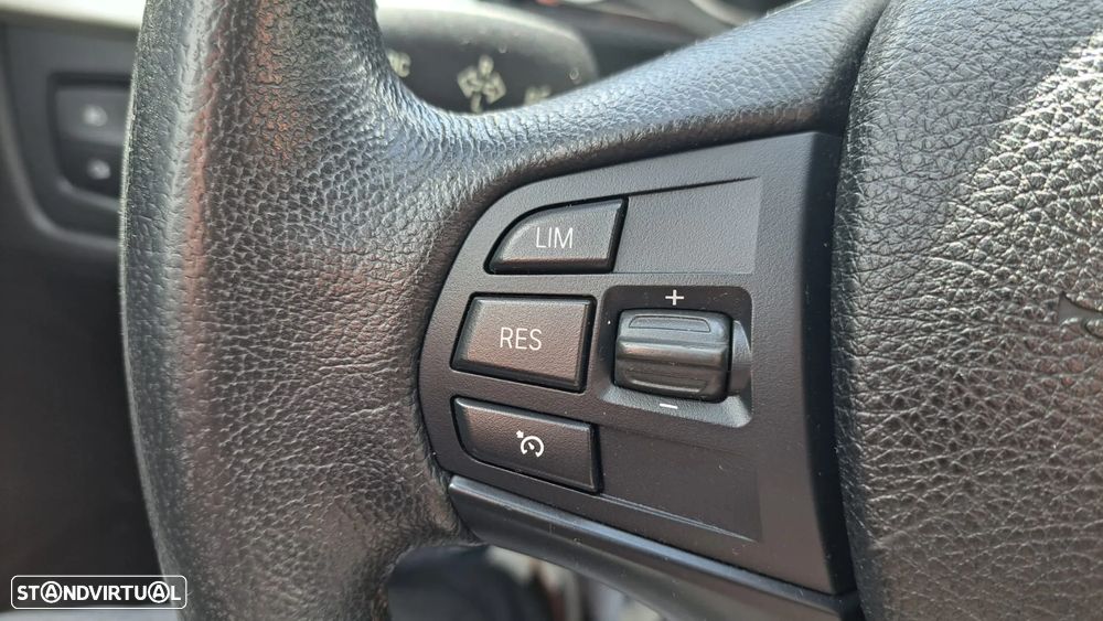 BMW 316 d Line Modern - 39