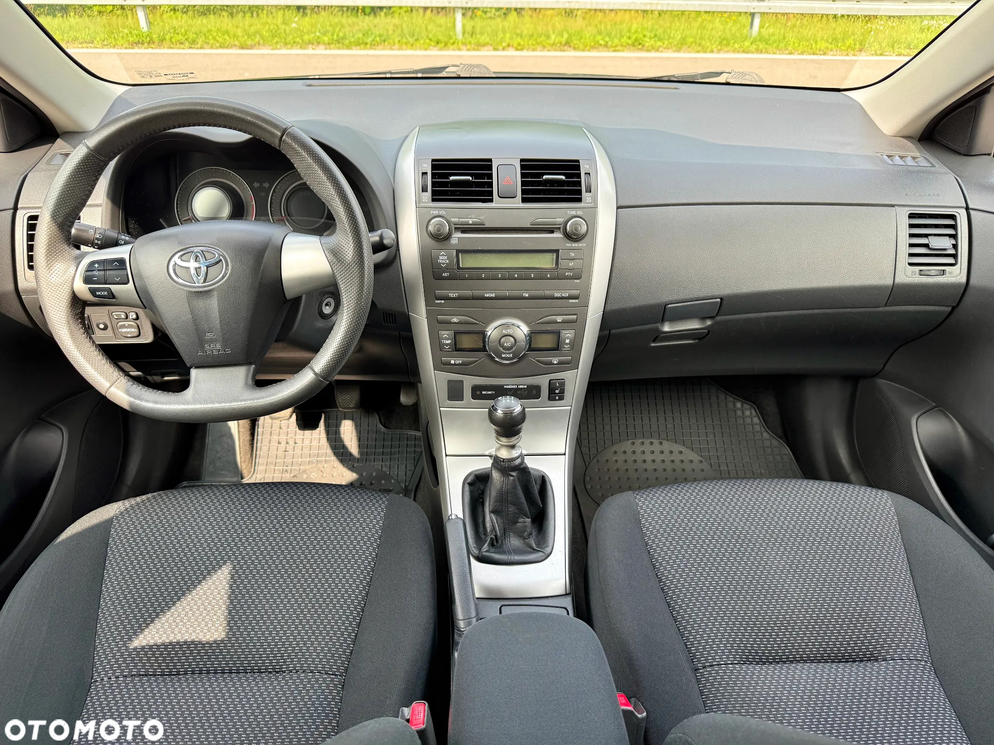 Toyota Corolla 1.6 Premium - 20