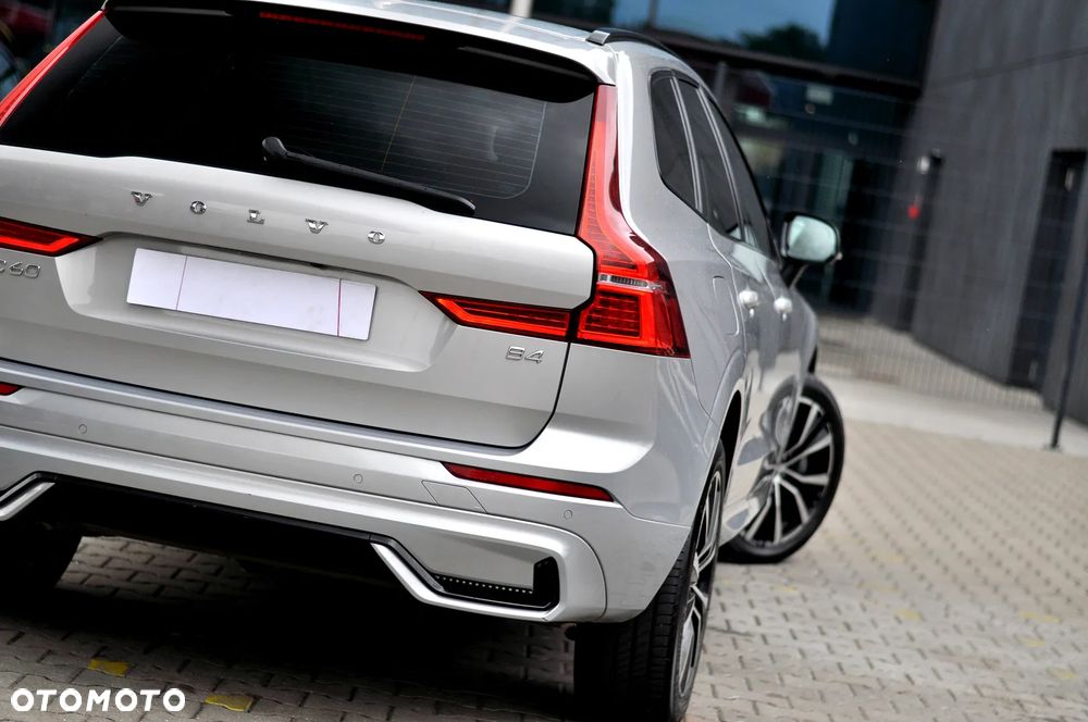 Volvo XC 60 B4 D Geartronic RDesign - 12