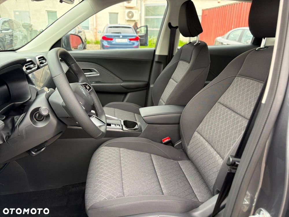 MG ZS Hybrid+ - 13