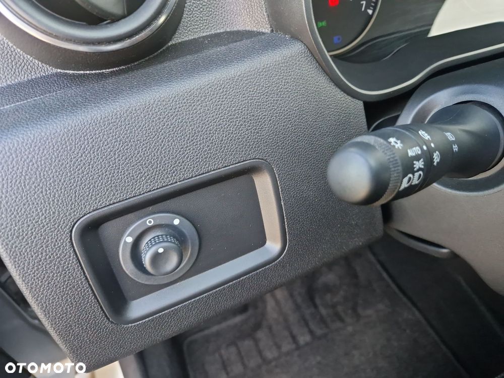 Dacia Duster 1.0 TCe SL Cool - 23