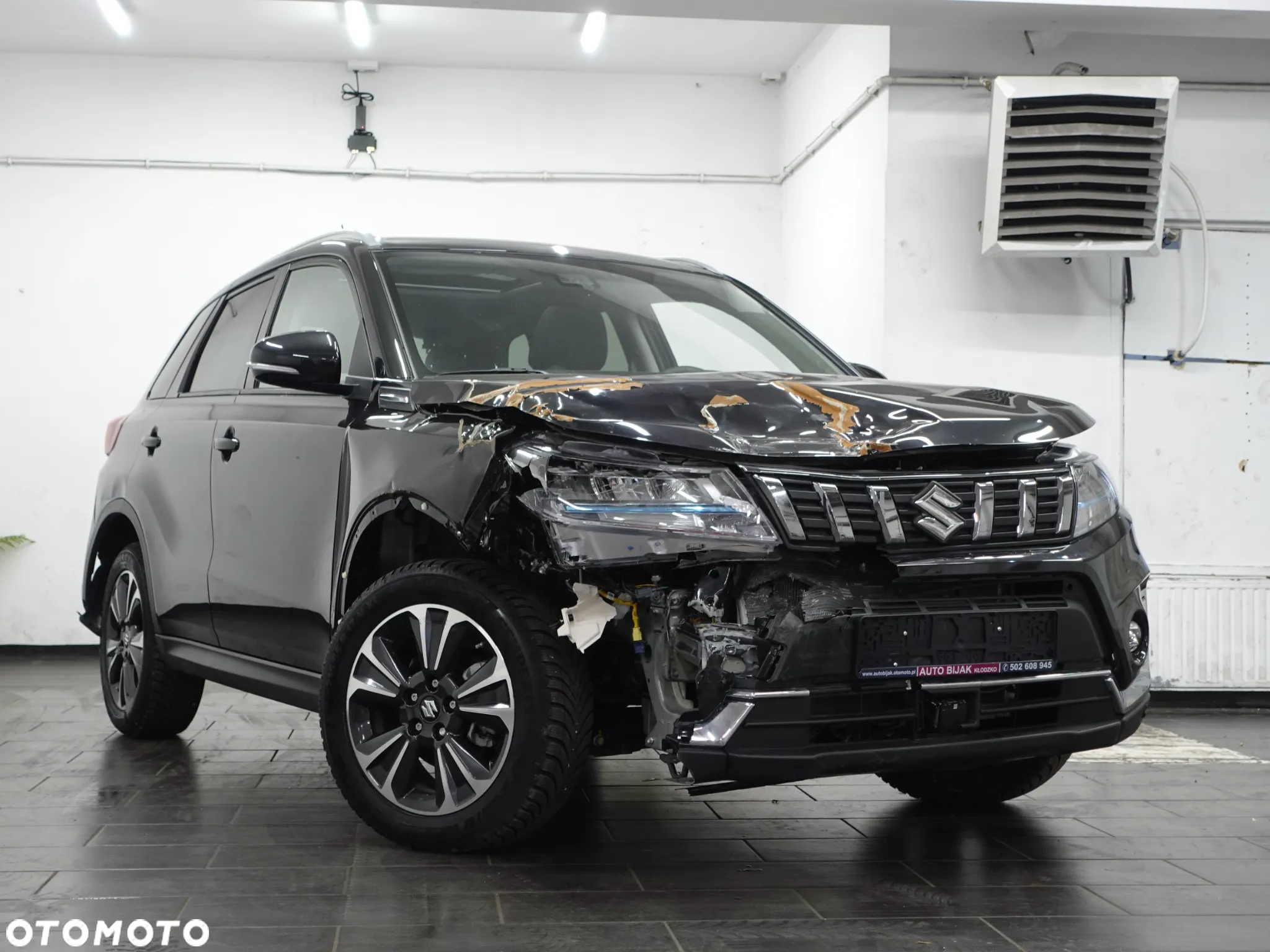 Suzuki Vitara 1.5 DualJet Hybrid Premium Plus 4WD AGS - 9