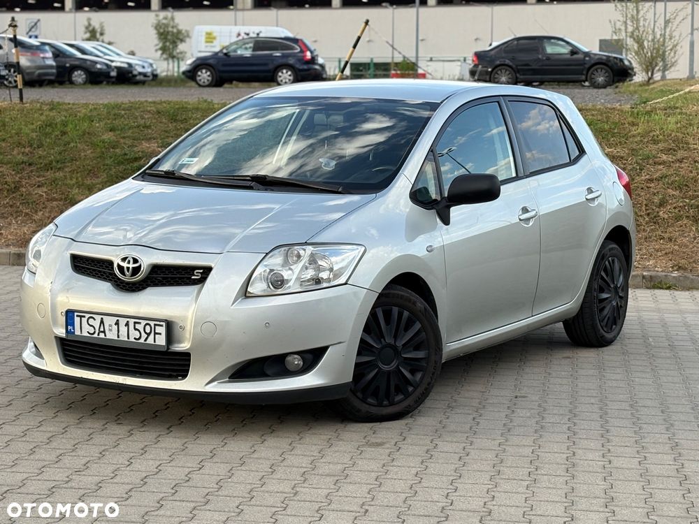 Toyota Auris 2.0 D-4D Prestige - 1